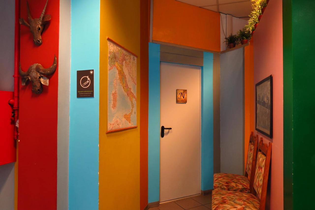 Koala Hostel Milano Exteriör bild