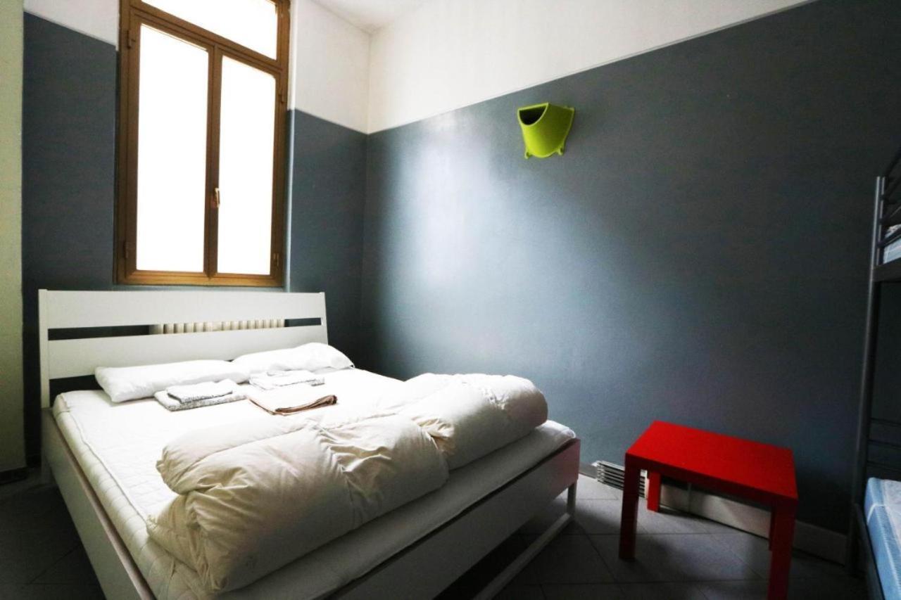 Koala Hostel Milano Exteriör bild